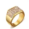 Anéis de cluster Anel de cor de ouro amarelo para homens diamantes completos casamento noivado festa jóias titânio legal presentes tamanhos 7 8 9 10 11 12