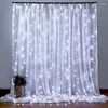 弦6/4/3m年のガーランドは、窓にカーテンを導いた窓の飾り飾りの妖精の照明付きのクリスマスの飾りを飾る