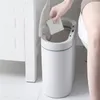 Avfallsbackar Smart sensor Trash Can Kitchen Storage Badrum Box Hushållsvaror Tillbehör Ornament214C