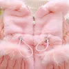 Giacche Giacca in peluche per bambini Addensare caldo inverno per ragazze Cappotto in maglione Moda infantile Capispalla con cappuccio 1-4 anni Vestiti per bambina 230928