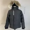 Parkas pour hommes Parka pour hommes Vestes d'hiver canadiennes Puffer Manteau épais à capuche Veste pour hommes Réchauffe les manteaux froids Protection coupe-vent Avoir le droit 012 T3GV