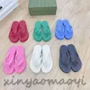 2023ss Pool Pillow Comfort Platform Noir Vert Bleu Clair jaune Diseñador Sandalias de lujo Mule Slides Plataformas Sandalia para mujer Cuero real