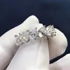 925 Sterling Zilver druppelvormige Cut Row Diamond Platinu Moissanite Engagement Wedding Band ringen voor Vrouwen Gift276D