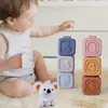 Jouets de bain pour bébé Montessori bébé blocs jouet pour les nés 0 12 mois Cubes souples en silicone pour bébés garçon 1 an jouet de bain empilable anneaux de dentition hochets 230928