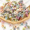 Décorations de Noël 50pcs 3 cm fleurs artificielles pour scrapbooking bricolage boîte à bonbons fête de mariage décoration de la maison à la main couronne de Noël en soie mini marguerite