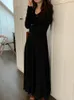 カジュアルドレス韓国人女性ワンピースドレス2023秋の長袖Aラインレディソリッド衣装スクエアネックファッションミディミディ