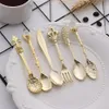 Vintage Royal Style Metal Spoon Forks Diy Carved Fork Table Spoons Antik kaffedessert Flatvaror 6st Set251w