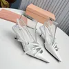 Buzağı Patent Deri Slingback Pompalar Metal Tokalı Sandalet Yavru Kedi Topuk Kadınlar Lüks Tasarımcı Ayak Toe Akşam Partisi Ayakkabı Fabrika Ayakkabı