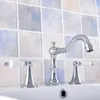 Grifos de lavabo de baño Grifo generalizado 3 orificios Montado en cubierta Doble manija Mezclador de agua fría Grifo Pulido Cromado Acabado Znf542