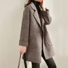 Womens Wool Blends Checker Design Coat Jacket For Women Big Pocket Cashmere Warm Autumn Fashion Casual Turndown Collar Tweed 230927