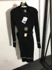 919 2023 Milan Style Runway Dress Autumn Crew Neck lONG Sleeve Black White Pink Mid Calf Brand Same Style Empire Womens Dress Fashion 20226788