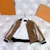Cappotti autunnali per bambini Design con cuciture a contrasto Giacca per bambini a maniche lunghe Taglia 100-150 CM Uniforme da baseball con stampa oro scuro per ragazzi Sep25