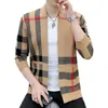 Winter new men's Casual cardigan knitted sweater male Comfortable fashion striped youth sweaters slim fitting knit plaid Sweaters Men Trendy Coats top Jacket