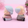 Set di stoviglie 2 pezzi Old Man Granny Ornaments Toppers per torta in resina Decorazioni per auto da scrivania Romantiche