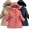 ジャケット312年冬は暖かい女の子のジャケットバタフライパターンファッションデタッチ可能な帽子の裏地ぬいぐるみ襟の重いコート230927