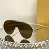 女性のためのデザイナーサングラス高級品質電気めっき金属統合フレームLW40107デザイナーサングラスファッションデザインミラーレッグロゴメガネ