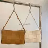 Bolsas B Hobo Diseñador Bolsa Cassette Veneeta Hombro Bolso Diseño Mujeres Familia Tejido Cuero Mujer Clásico Axila Cuero de vaca Damas de gama alta 1efn