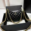 Topp lyxig designer hobo väska axelväskor kvinnor läder handväska handväska mode mini crossbody telefon väska hög kvalitet fårskinn kanal väska hobo underarmsäck plånbok