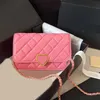 Cha Sevgililer Günü Aşk Kilit Tasarımcı Çantası Woc Klasik Kafes Kadınları Chian Square Messenger Çantası Lüksler Çanta Deri Deri Crossbody Cüzdan Omuz Çantaları 230815