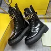 Mode doc martens laarzen Martin laars Gouden metalen gesp Decoratie Luxe Designer damesschoenen 100% koeienhuid hak Veters ronde tenen ritssluiting 35-42 54q3#