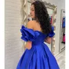 Robes de bal en satin à épaules dénudées à volants chérie balayage train a-ligne bleu royal robe de soirée formelle femmes robes de soirée