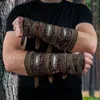 Podkładki kolanowe osłony ramion cosplay skórzana rękawica steampunk mankiet Vambrace Regulowany długi styl Bracers Medieval Armor Costume for Men