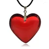 Choker Red Heart Necklace Big Glass Puff Charm med svart lädersladd 18 "Lång