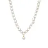Choker 2023 Personlighet Pearl Necklace Kvinnors lyxiga temperament mode all-match smycken tillbehör present trend