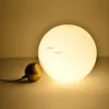 Tischlampen Moderne LED Glas Lmap Nachttischlampe Wohnzimmer Minimalistische Home Deco Beleuchtung Leuchten für das Schlafzimmer225Q