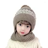 Chapeaux Foulards Gants Ensembles 2023 Hiver Épaissir Bonnet et écharpe tricotés en peluche en un pour femmes et enfants, Casquette chaude et douce, Cyclisme en plein air