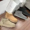 أحذية مصغرة Ultra Mini Boots Boots Boots Boots Tazz Slippers امرأة شتوية صوف Sly Women Sheepes Sheek Og Og Fur Fur