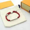 2023 lettera V Ljia Bracciale di alta qualità braccialetto di caffè rosso braccialetto di design braccialetto di titanio acciaio coppia modelli bracciali fornitura di gioielli di moda