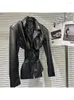 Suits Damskie High Street Fashion 2023 Designer Jacket Slim Placit Patchwork Faux Skórzana Blezer