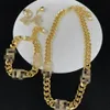 Klassisk Vogue Designed Brass Necklace Armband Diamond D Letterörhängen Kvinnor All-Match Pearl Pendant Halsband Fashion Designer226N