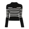 Pulls pour femmes 2023 Automne Tricots Premium OL Commuter Mode Polyvalent Stripe Col V Slim Fit Noir et Blanc Panneau À Manches Longues Tricoté