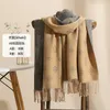 Vinter Scarf Classic Designer Cashmere Warm Tassel Scarf Mens and Womens Winter Large Monogrammed Shawl Print Wraps Scarves 200 cm