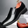 Herrklänningskor Herrmode Business Dress Shoes Uomini Classic Low Top Flat Bottom Pointed Large Size Läderskor Storlek 38-48