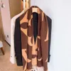 Designer Scarf Luxury Scarf 2023 New Large Letter Scarf Feel Delicate Soft Neck Shawl Crafted Exquisite and Fashionable