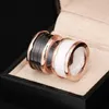 Hele aankomst speciale zwart-witte kleur bruidssets klassieke ringen voor ringen lentering 18k roségouden ring titanium wid2237