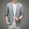 Męskie garnitury Summer Suncreen Men for Blazer Ultra-cienki, lekkie inteligentne kamizelki Casual Kitwy Klasyczne solidne płaszcze pojedyncze piersi