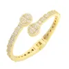 Iced Out Bling Bagfoette CZ Butterfly Heart Bracelet Zircon Oval Charm فتح الإسورة للرجال