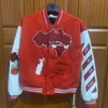 Осень/зима Off Brand White Jacket Прямая оптовая продажа с фабрики Тяжелая промышленность Вышитая шерстяная бейсбольная одежда Мужская и женская верхняя версия пальто для пар