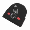 Moda Donna Cappelli di lusso Marca Ch Hearts Beanie Uomo Donna Berretto Autunno Inverno Caldo copricapo Donna Lavorato a maglia Tendenza Versatile Berretto da esterno Cappello di lana e cashmere femminile BE4M