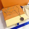 2021 Frauen Luxus Designer Schmuck römische Ziffer Keramik Anhänger Halsketten Roségold Farbe Edelstahl Herren Halskette Gold Chain218Q