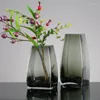 Fleurs décoratives Vase en verre fumé créatif, Arrangement floral de salon, Design moderne de luxe, décorations simples pour la maison, ornements de Table.