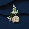 Brooches Luxury Jewelry For Women 2023 Treny Shiny Cubic Zirconia Plant Leaf Flower Lapel Pins Men Suit Gift