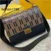 Sac à bandoulière Sacs de soirée Designer Kan U Sac à bandoulière en cuir noir Femmes Chaîne Sacs à provisions Bandoulière Fourre-tout Pochette Portefeuille Bourse Luxurys Designers Totes Monogrammes L