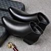 Laarzen Britse Business Leer voor Mannen Hoge Hakken Puntige Tenen en Fleece Chelsea Mannelijke Mode Casual Schoenen Man 230928