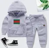 Set di abbigliamento per bambini Kid Due pezzi Felpa con cappuccio per bambini Pantaloni lunghi Abbigliamento per bambini Ragazzi e ragazze Maglione firmato Bambini Manica lunga Marchio di lusso Set primavera e autunno 3475