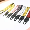 Keyring borduurwerk van sleutelhangers imitatie sleutel hangende lanyard nylon brief af met sleutelhanger lengte mannen en vrouwen in auto's 4DC3